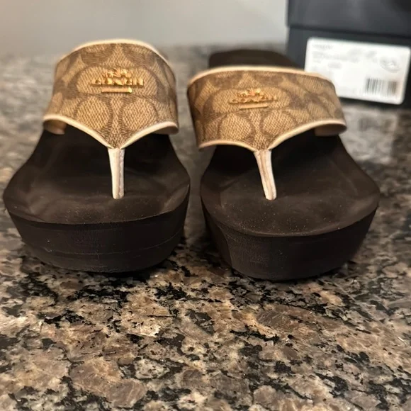 Coach Signature Brown and Tan Flip Flops 8.5 - Picture 14 of 16